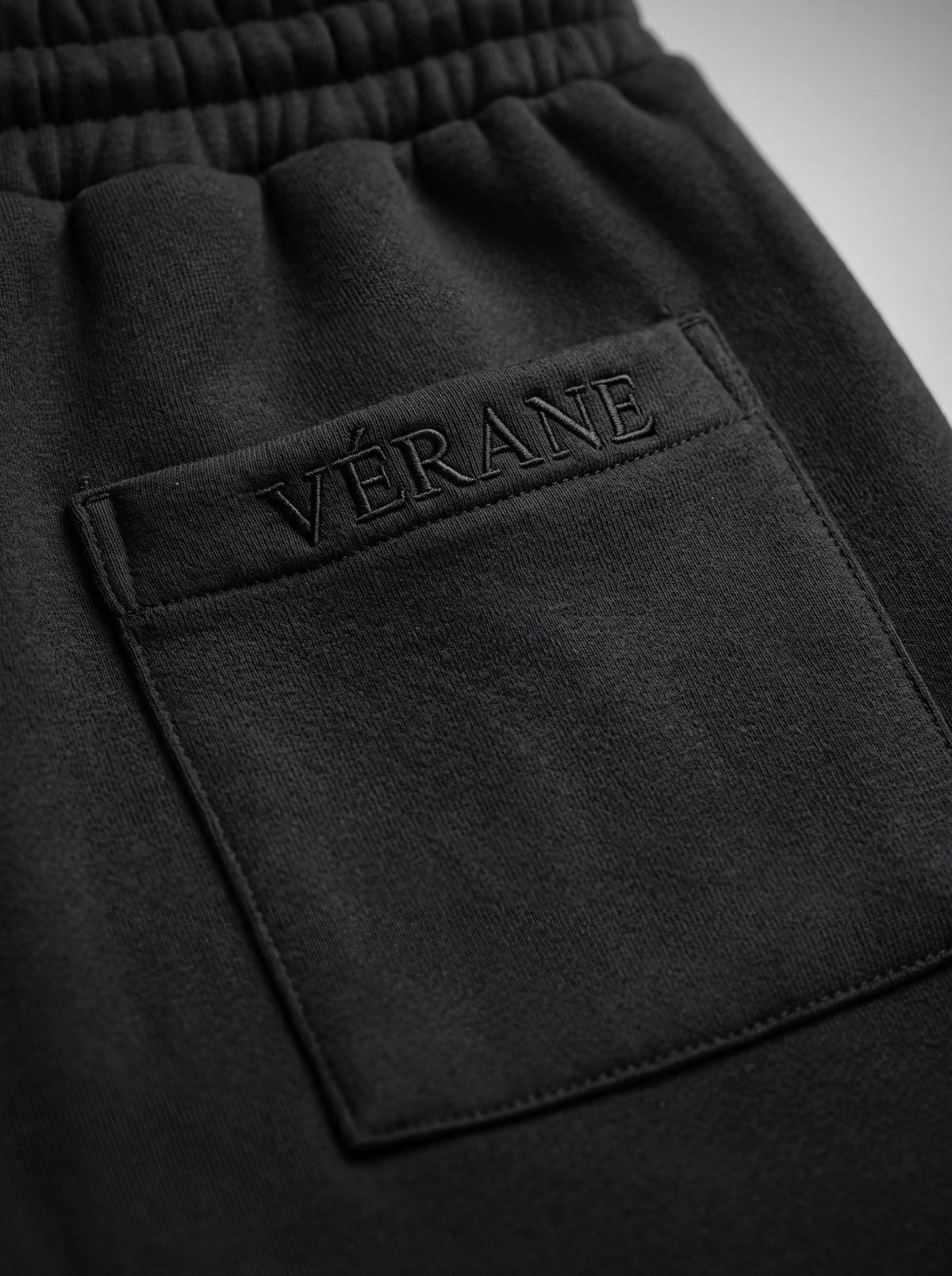 VÉRANE ÉQUESTRE Sweatpants Black