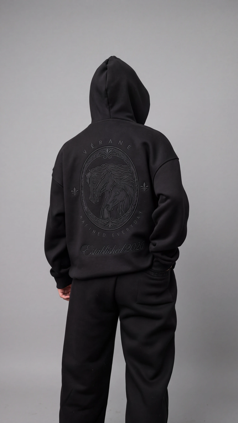 VÉRANE ÉQUESTRE Embroidered Hoodie Black